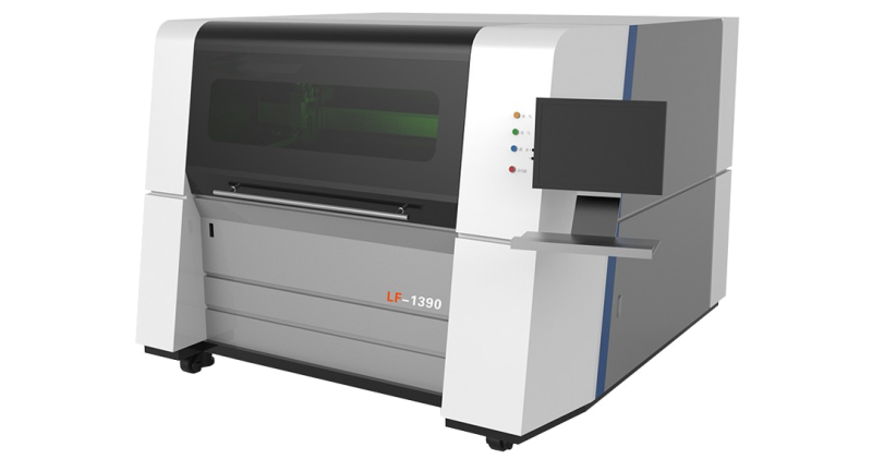 Μηχανή κοπής μετάλλου κλειστού τύπου fiber laser LF 1390 υψηλής ακρίβειας